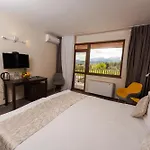 Hotel Family The View &