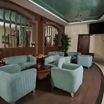 Family The View & Hotel 3*