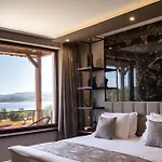 Family The View & Hotel 3*