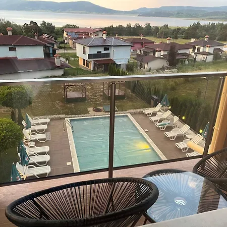 Family The View & Hotel Tsigov Chark