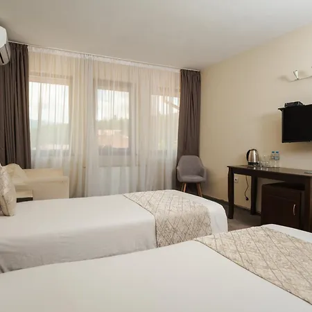 Hotel Family The View &