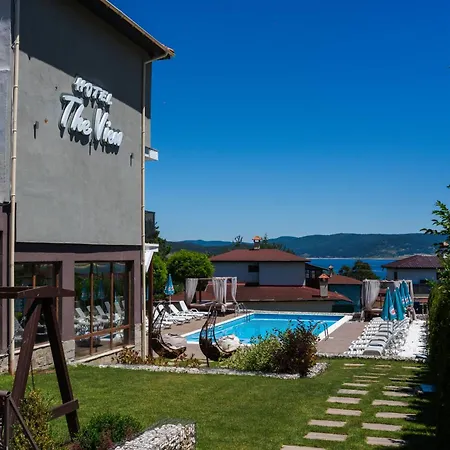 Family The View & Hotel