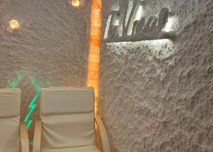 Family The View & Hotel Tsigov Chark