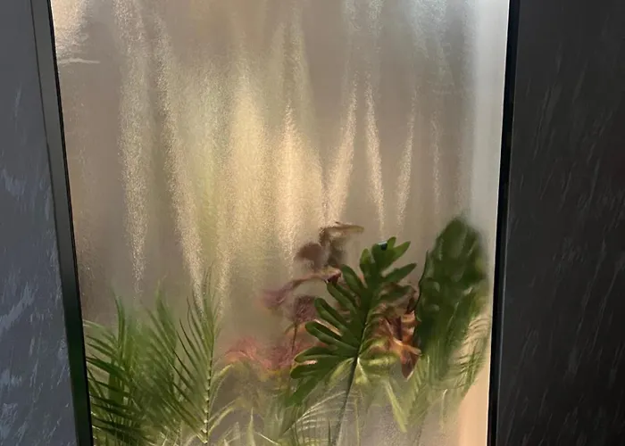 Family The View & Hotel