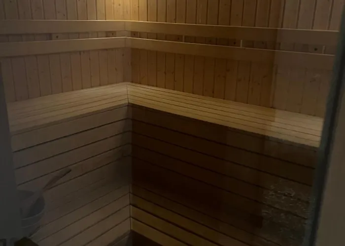 Family The View & 3*