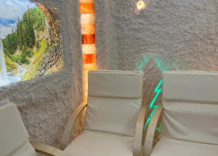 Family The View & Hotel 3*